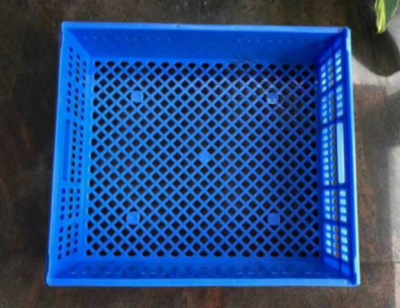 廣東塑料周轉(zhuǎn)箱材料區(qū)分，兩看一聞輕松識別