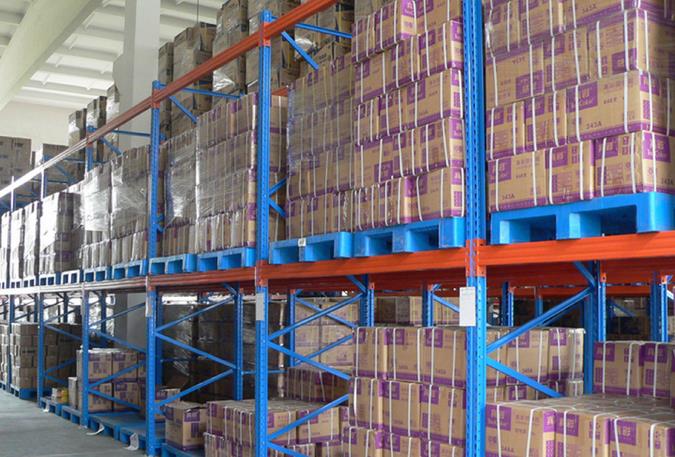 上貨架塑料托盤不加加鋼管可以嗎？